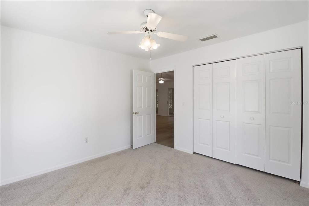 For Sale: $350,000 (3 beds, 2 baths, 1450 Square Feet)