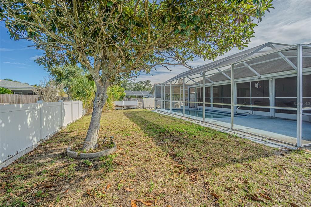 For Sale: $315,000 (2 beds, 2 baths, 1523 Square Feet)