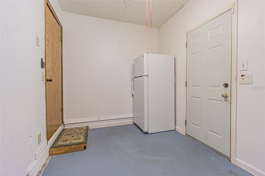 For Sale: $315,000 (2 beds, 2 baths, 1523 Square Feet)