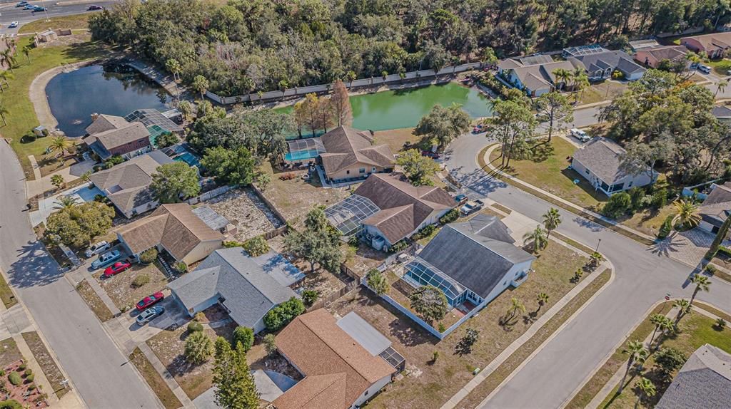 For Sale: $315,000 (2 beds, 2 baths, 1523 Square Feet)