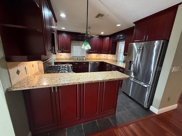 待售: $239,900 (3 贝兹, 2 浴室, 1906 平方英尺)