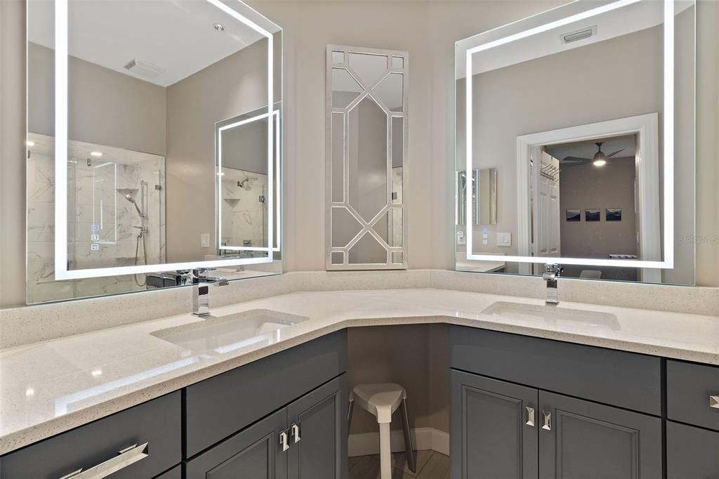 待售: $295,000 (3 贝兹, 2 浴室, 1519 平方英尺)