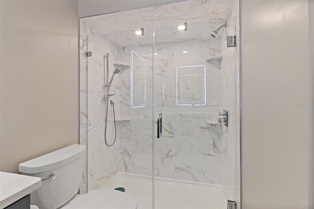 待售: $295,000 (3 贝兹, 2 浴室, 1519 平方英尺)