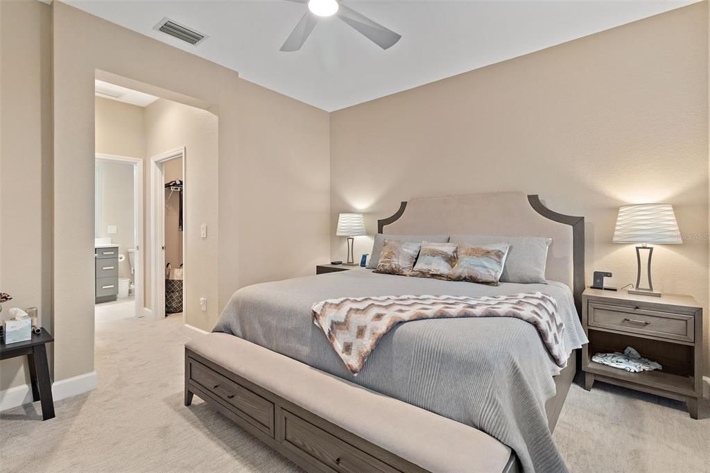 待售: $295,000 (3 贝兹, 2 浴室, 1519 平方英尺)