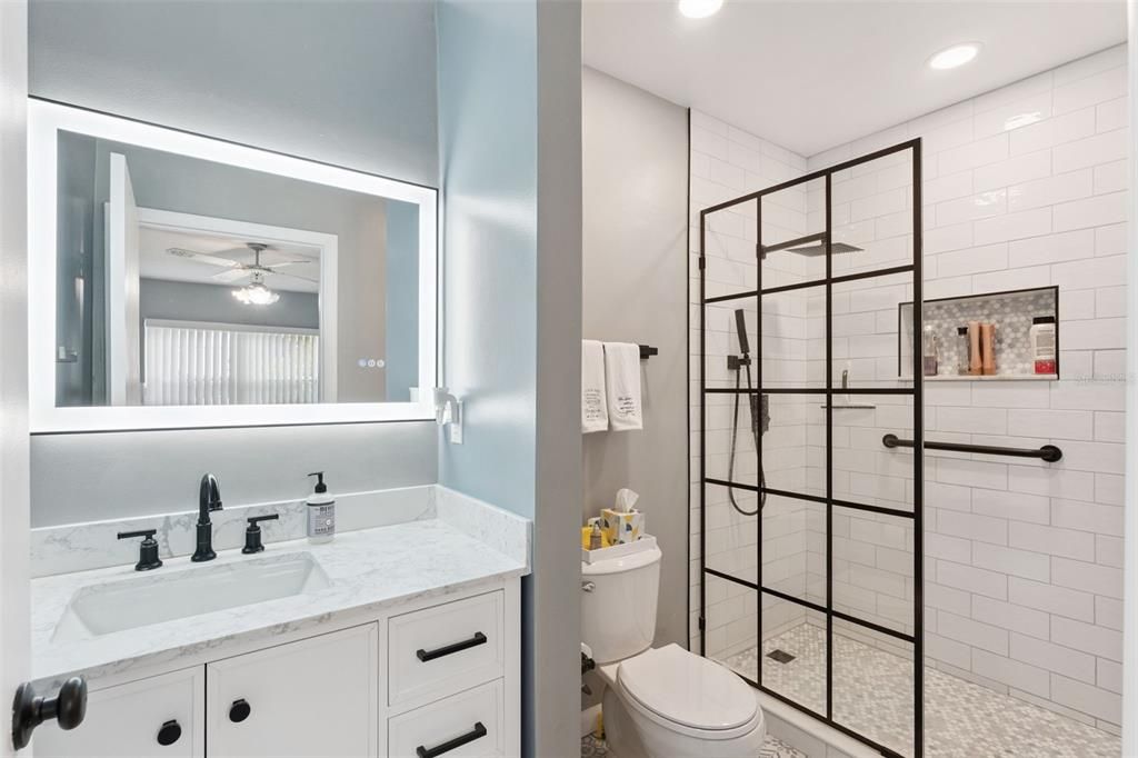 For Sale: $385,000 (3 beds, 2 baths, 1779 Square Feet)