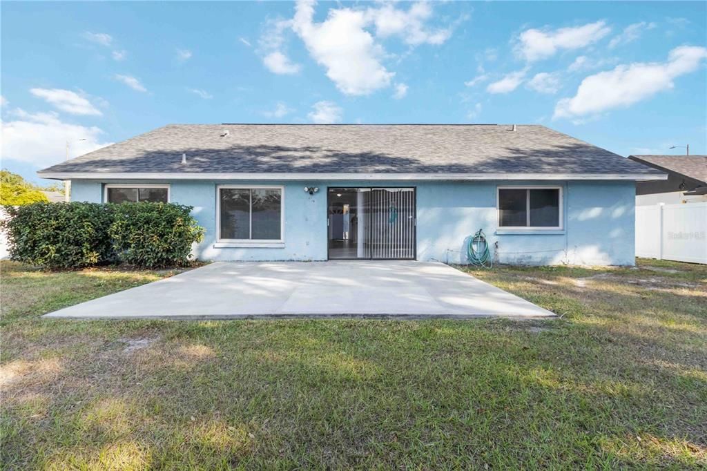 For Sale: $370,000 (3 beds, 2 baths, 1240 Square Feet)