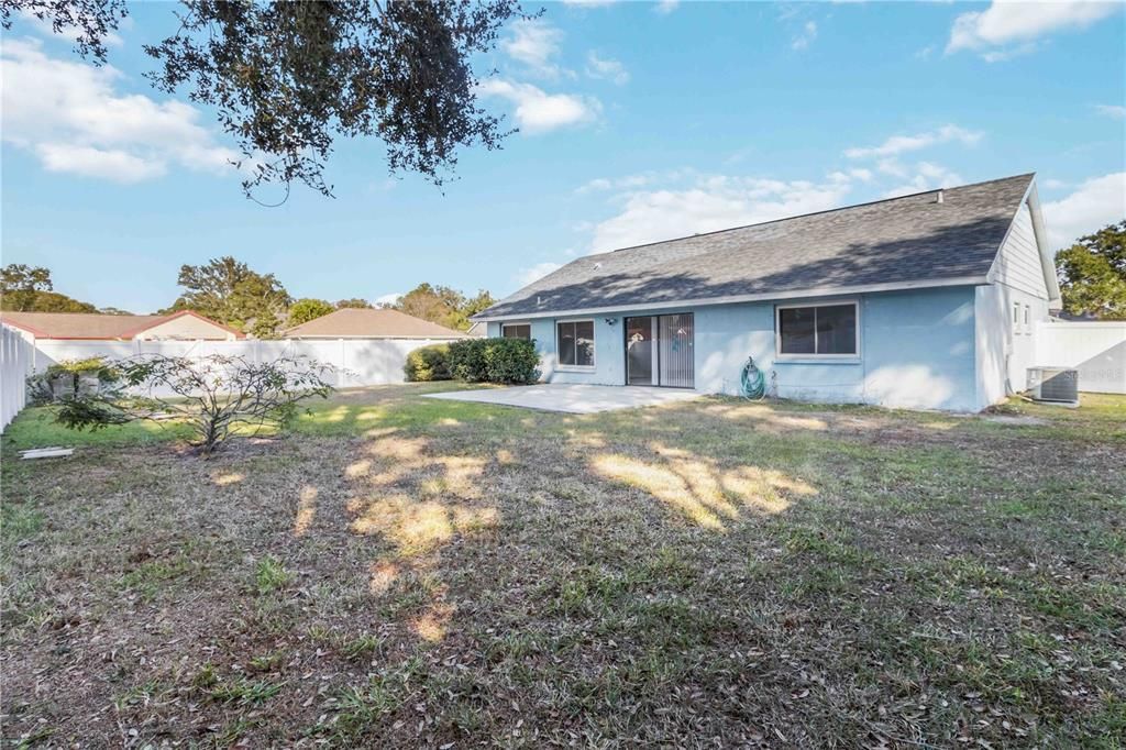 For Sale: $370,000 (3 beds, 2 baths, 1240 Square Feet)