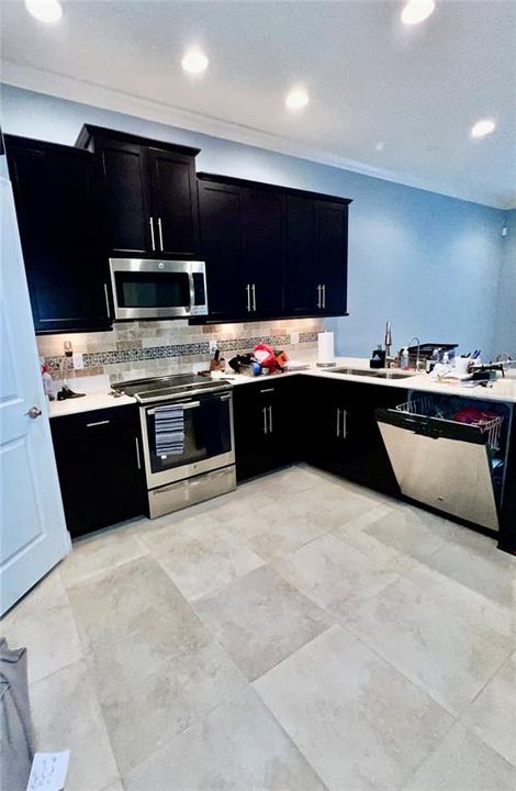 For Sale: $673,000 (3 beds, 2 baths, 1970 Square Feet)