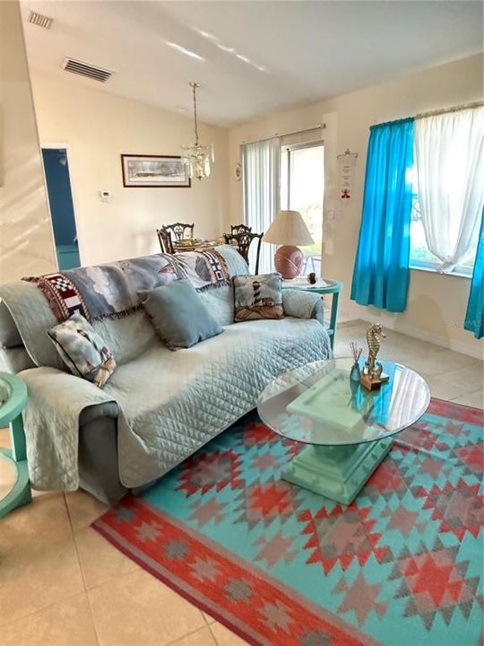 En Renta: $2,900 (3 camas, 2 baños, 1430 Pies cuadrados)