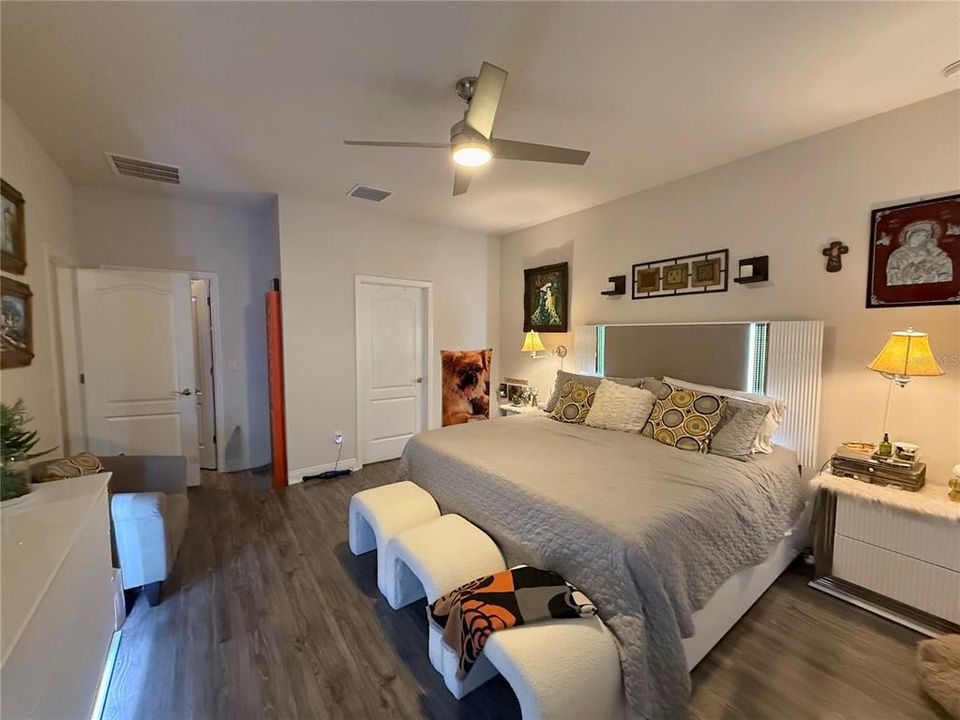 待售: $395,000 (3 贝兹, 2 浴室, 1818 平方英尺)