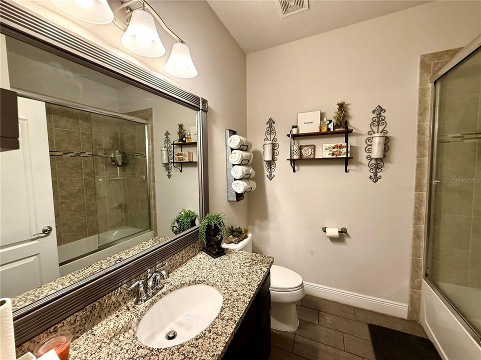 待售: $395,000 (3 贝兹, 2 浴室, 1818 平方英尺)