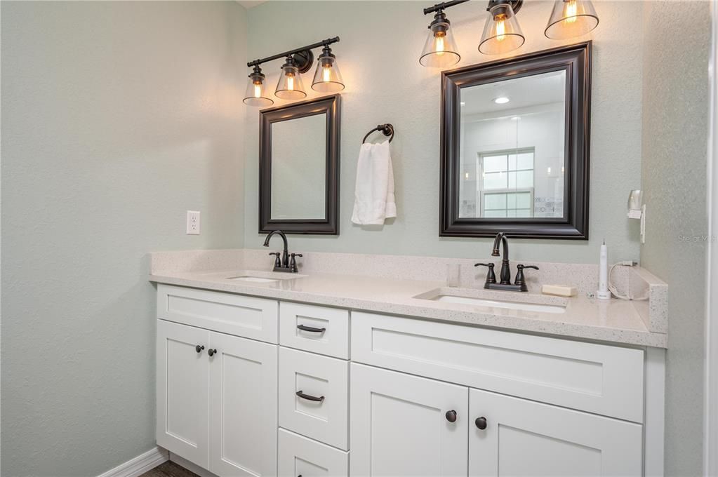 待售: $339,900 (3 贝兹, 2 浴室, 1287 平方英尺)