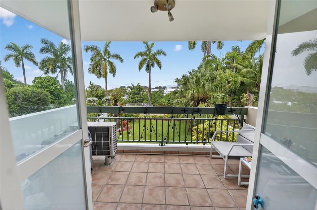 待售: $445,000 (3 贝兹, 2 浴室, 1573 平方英尺)