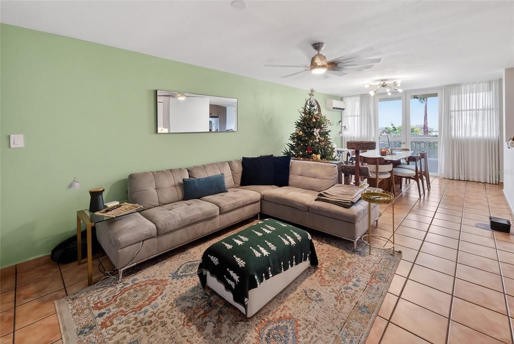 待售: $445,000 (3 贝兹, 2 浴室, 1573 平方英尺)