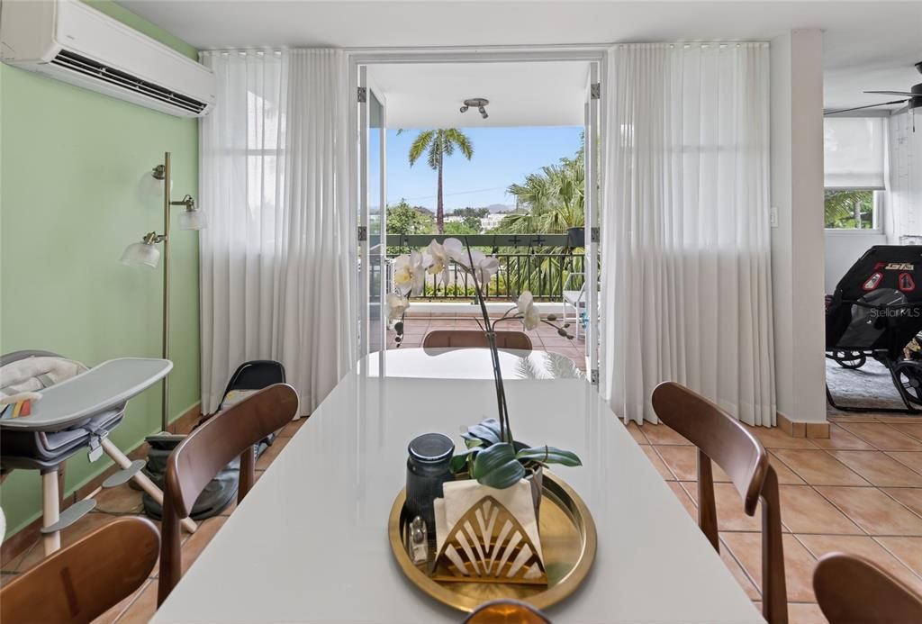 待售: $445,000 (3 贝兹, 2 浴室, 1573 平方英尺)