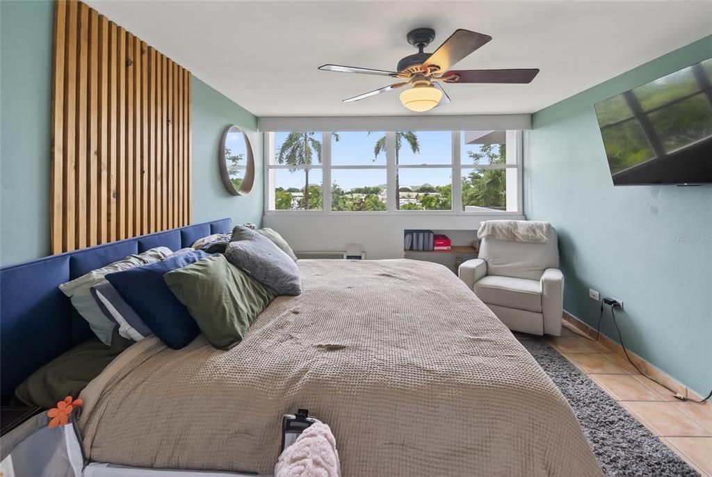 待售: $445,000 (3 贝兹, 2 浴室, 1573 平方英尺)