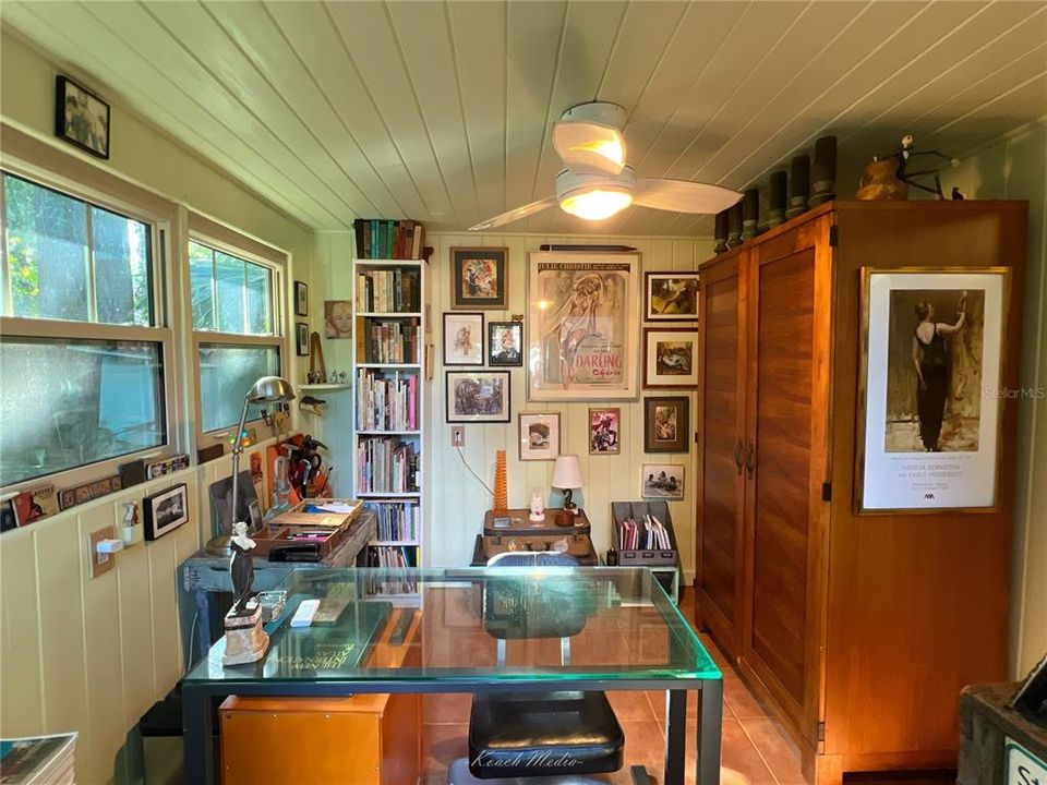 En Venta: $319,900 (3 camas, 2 baños, 1310 Pies cuadrados)