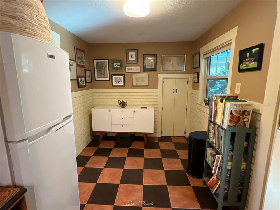 En Venta: $319,900 (3 camas, 2 baños, 1310 Pies cuadrados)