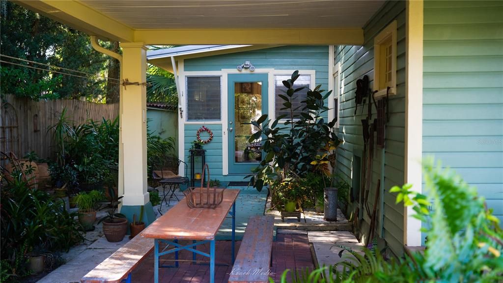 En Venta: $319,900 (3 camas, 2 baños, 1310 Pies cuadrados)