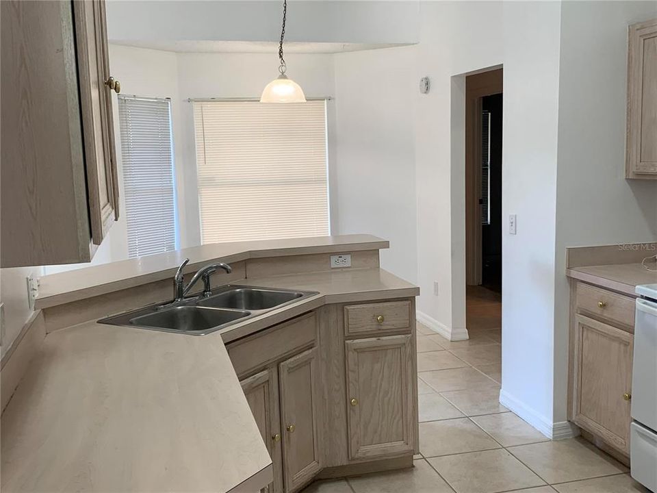 En Venta: $369,000 (3 camas, 2 baños, 1432 Pies cuadrados)