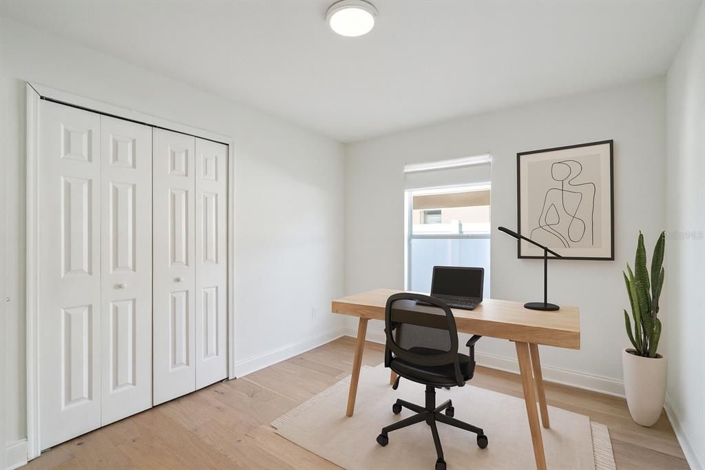 For Sale: $509,900 (5 beds, 3 baths, 2361 Square Feet)