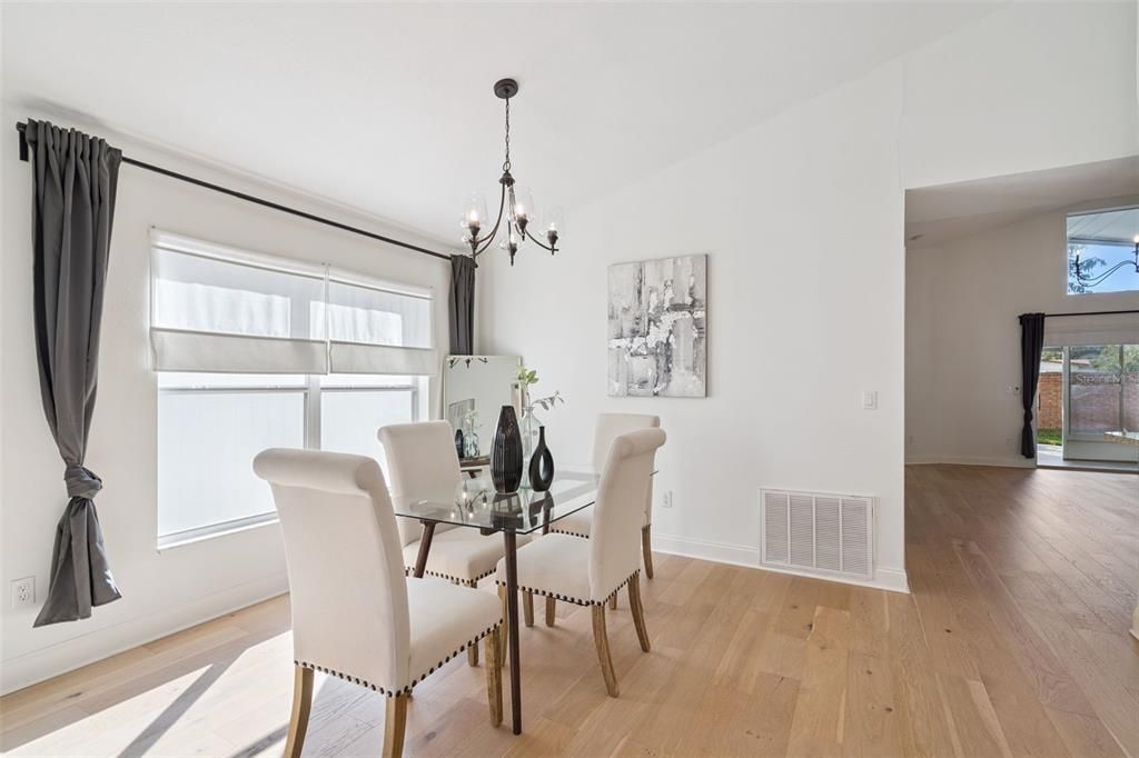 For Sale: $509,900 (5 beds, 3 baths, 2361 Square Feet)