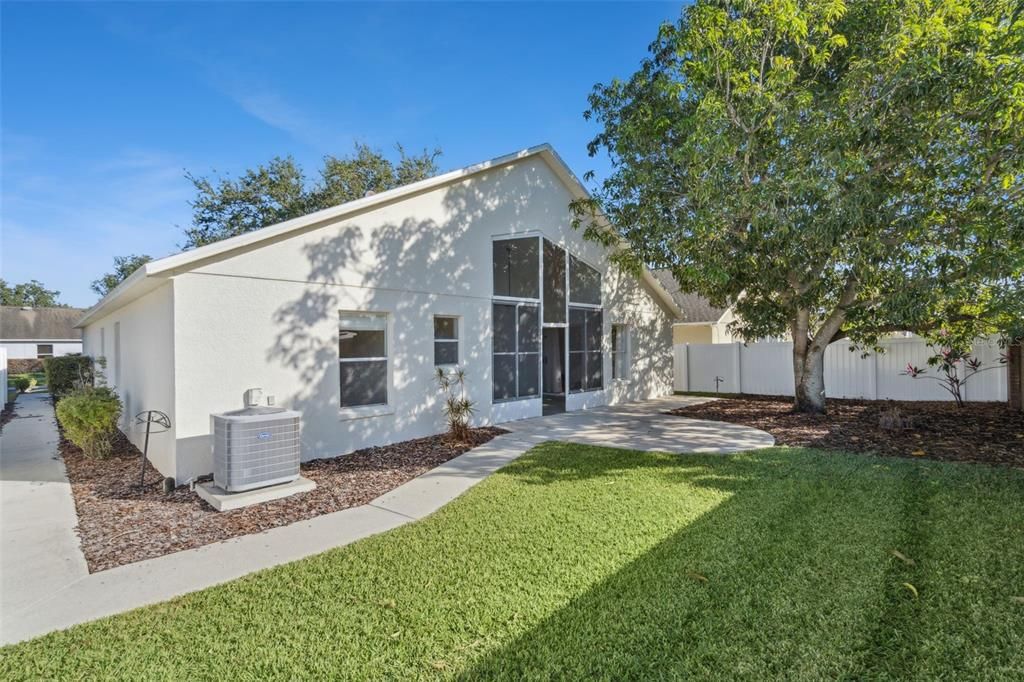 For Sale: $509,900 (5 beds, 3 baths, 2361 Square Feet)