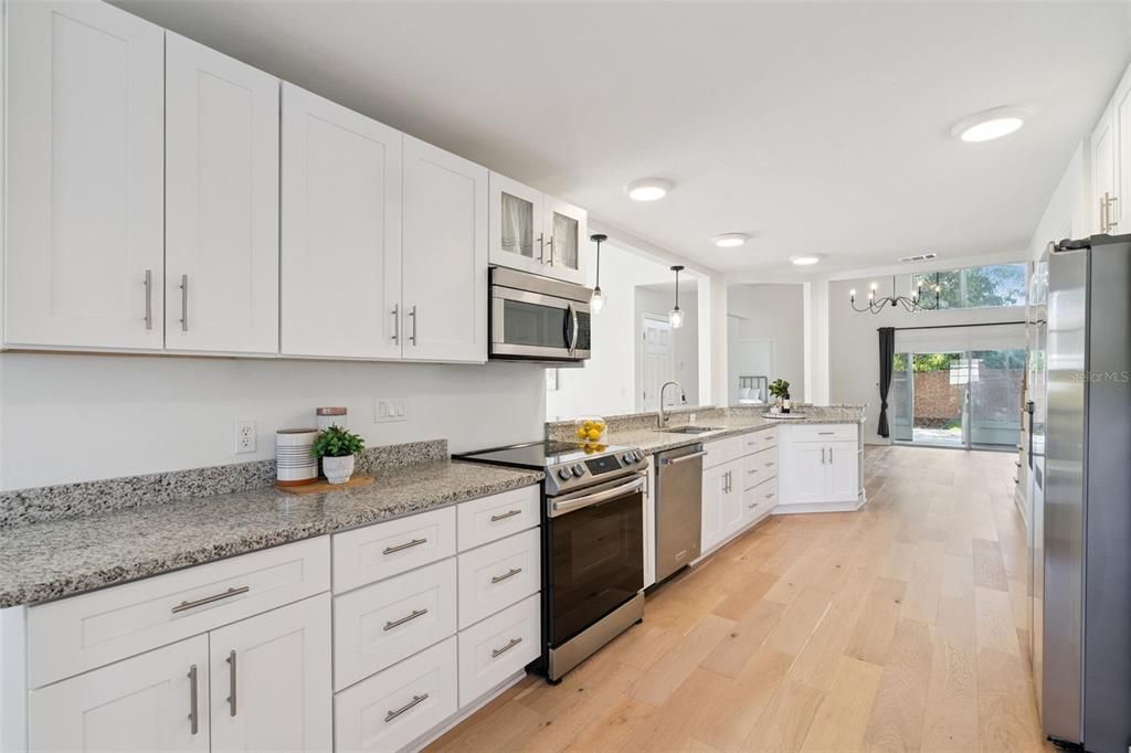 For Sale: $509,900 (5 beds, 3 baths, 2361 Square Feet)