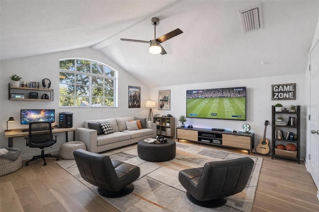 For Sale: $509,900 (5 beds, 3 baths, 2361 Square Feet)