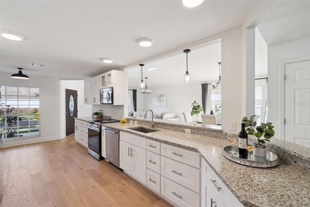 For Sale: $509,900 (5 beds, 3 baths, 2361 Square Feet)