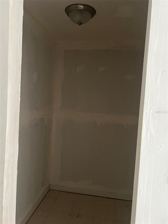 待售: $315,000 (5 贝兹, 2 浴室, 1917 平方英尺)