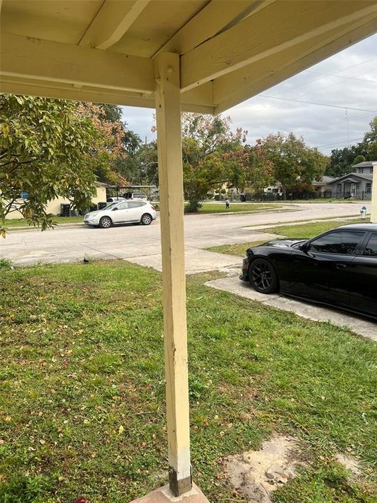 待售: $315,000 (5 贝兹, 2 浴室, 1917 平方英尺)