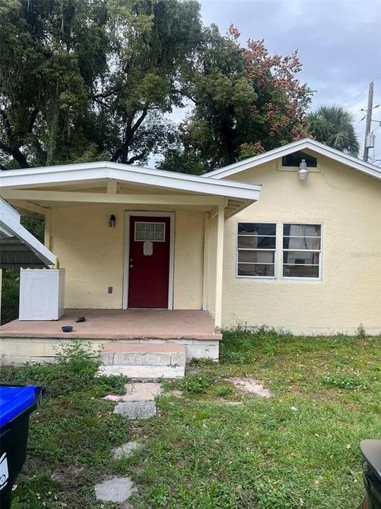 待售: $315,000 (5 贝兹, 2 浴室, 1917 平方英尺)