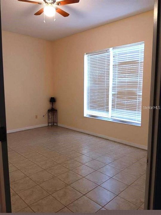 For Sale: $220,000 (3 beds, 2 baths, 1260 Square Feet)