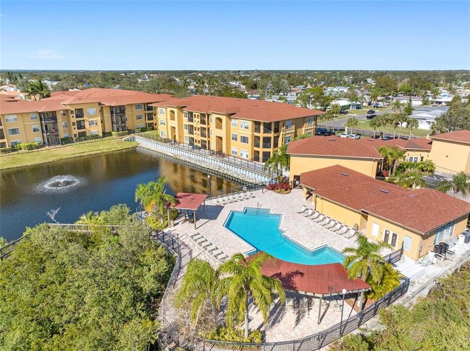 For Sale: $239,000 (2 beds, 2 baths, 1140 Square Feet)