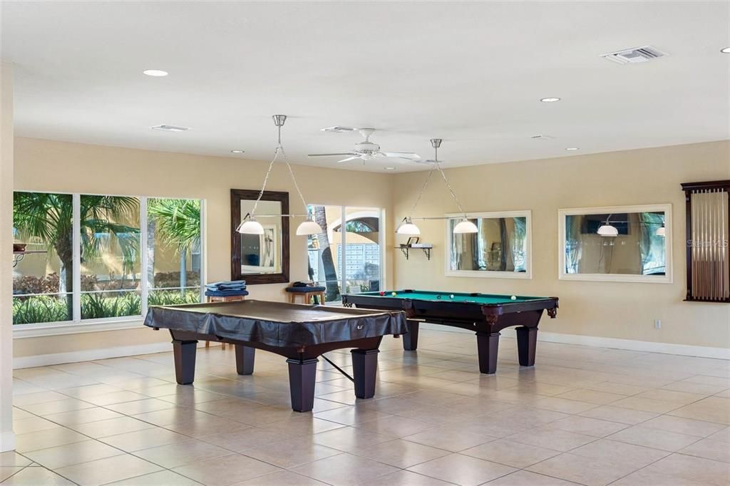 For Sale: $239,000 (2 beds, 2 baths, 1140 Square Feet)