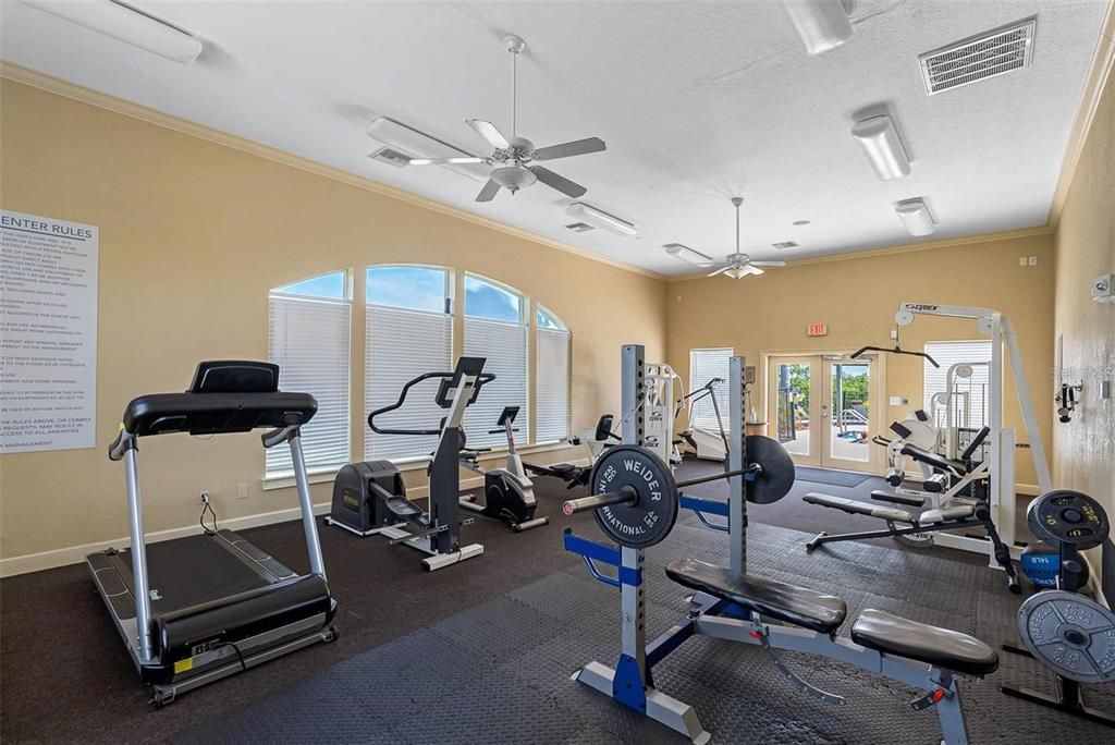 For Sale: $239,000 (2 beds, 2 baths, 1140 Square Feet)