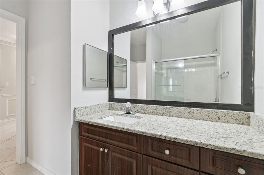 For Sale: $239,000 (2 beds, 2 baths, 1140 Square Feet)