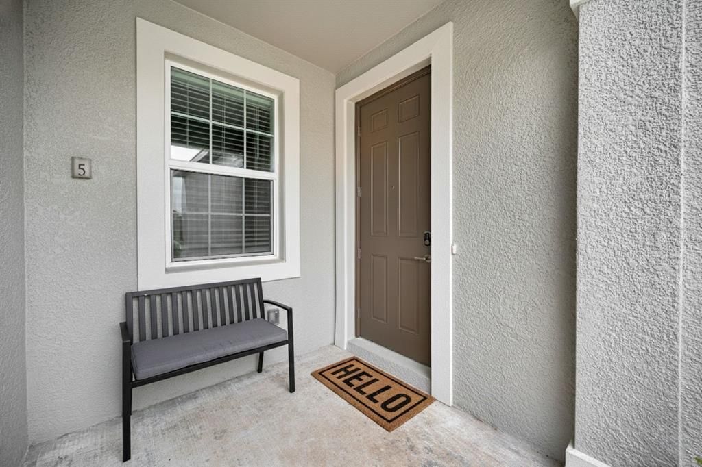 For Rent: $2,800 (3 beds, 2 baths, 1486 Square Feet)