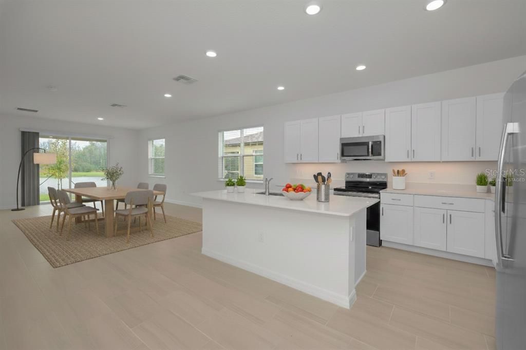 For Rent: $2,800 (3 beds, 2 baths, 1486 Square Feet)