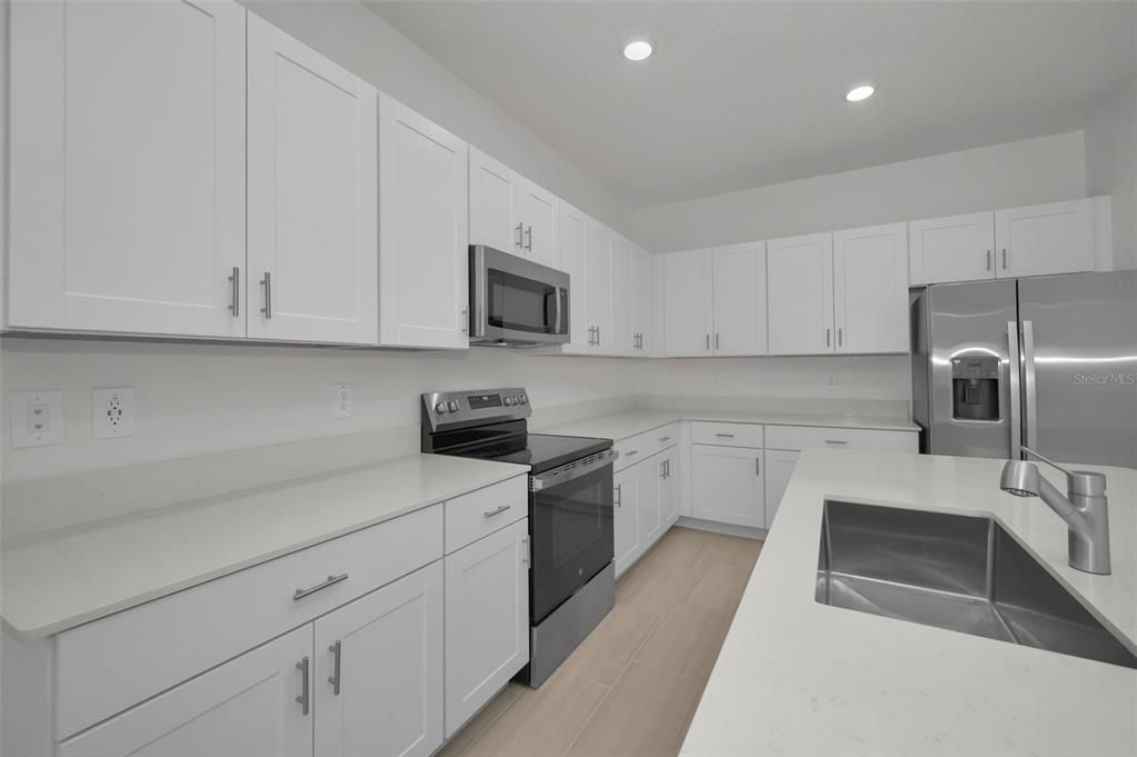 For Rent: $2,800 (3 beds, 2 baths, 1486 Square Feet)