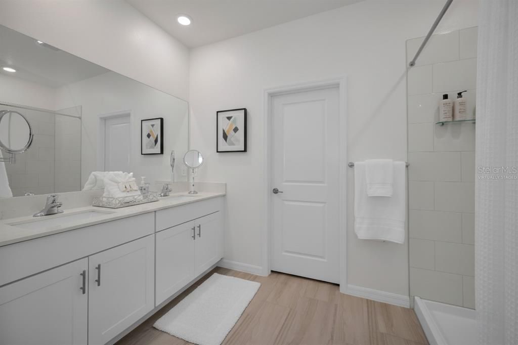 For Rent: $2,800 (3 beds, 2 baths, 1486 Square Feet)