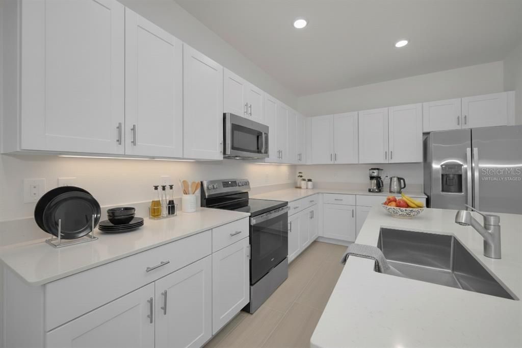 For Rent: $2,800 (3 beds, 2 baths, 1486 Square Feet)