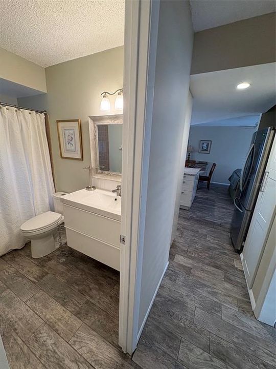 For Sale: $319,000 (2 beds, 2 baths, 1354 Square Feet)