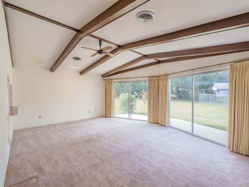 待售: $189,900 (2 贝兹, 2 浴室, 1464 平方英尺)