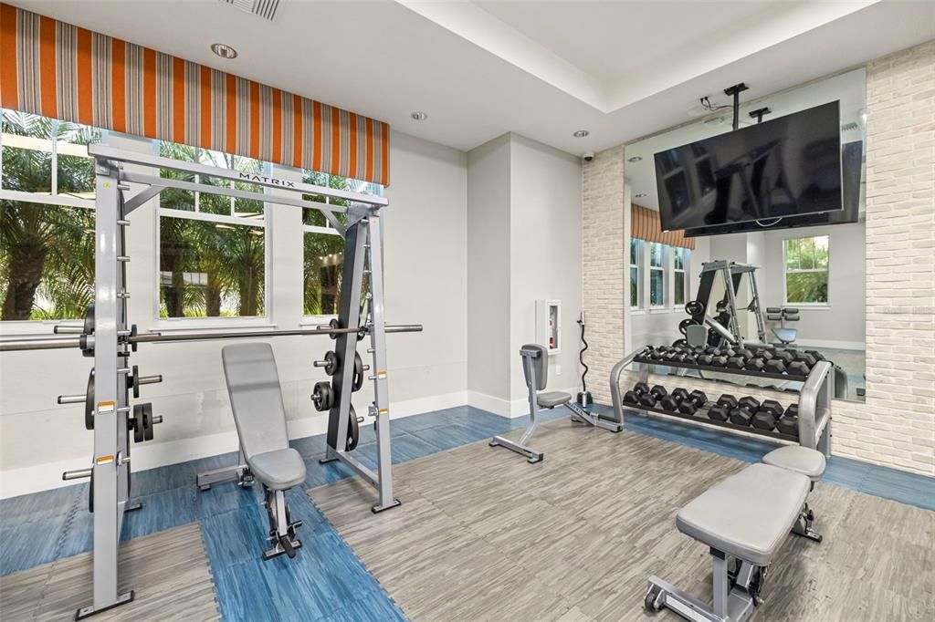 En Venta: $949,900 (4 camas, 3 baños, 2914 Pies cuadrados)