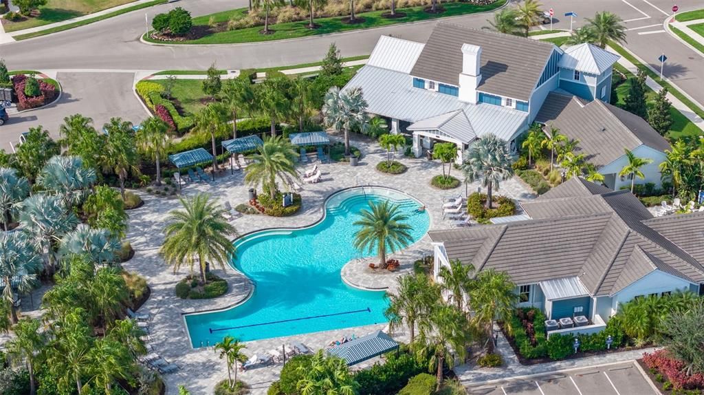 En Venta: $949,900 (4 camas, 3 baños, 2914 Pies cuadrados)