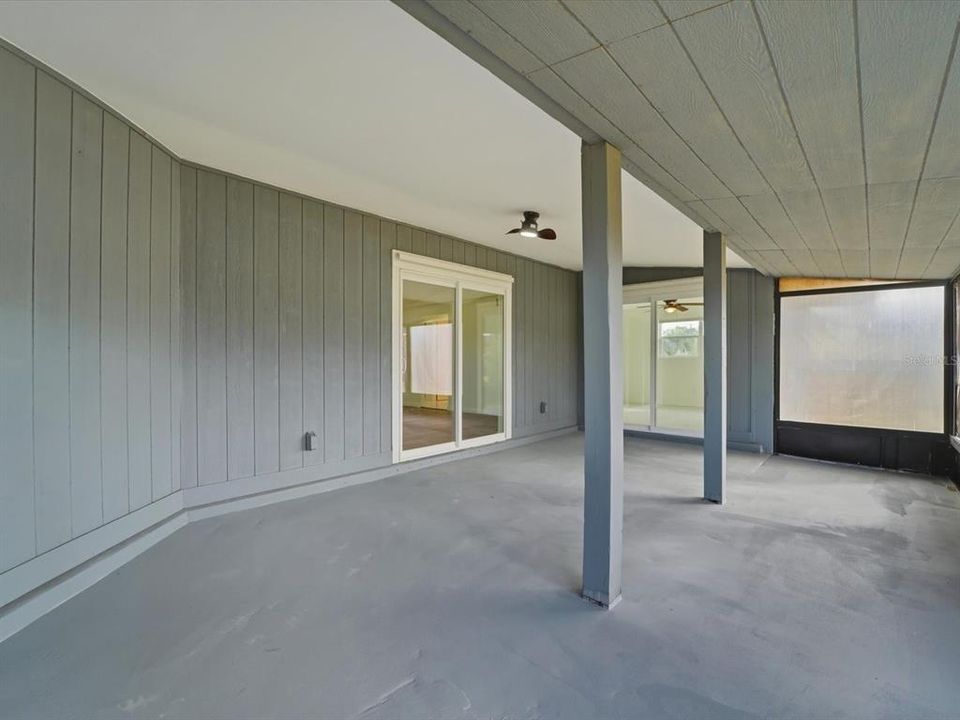 На продажу: $245,000 (2 спален, 2 ванн, 1257 Квадратных фут)