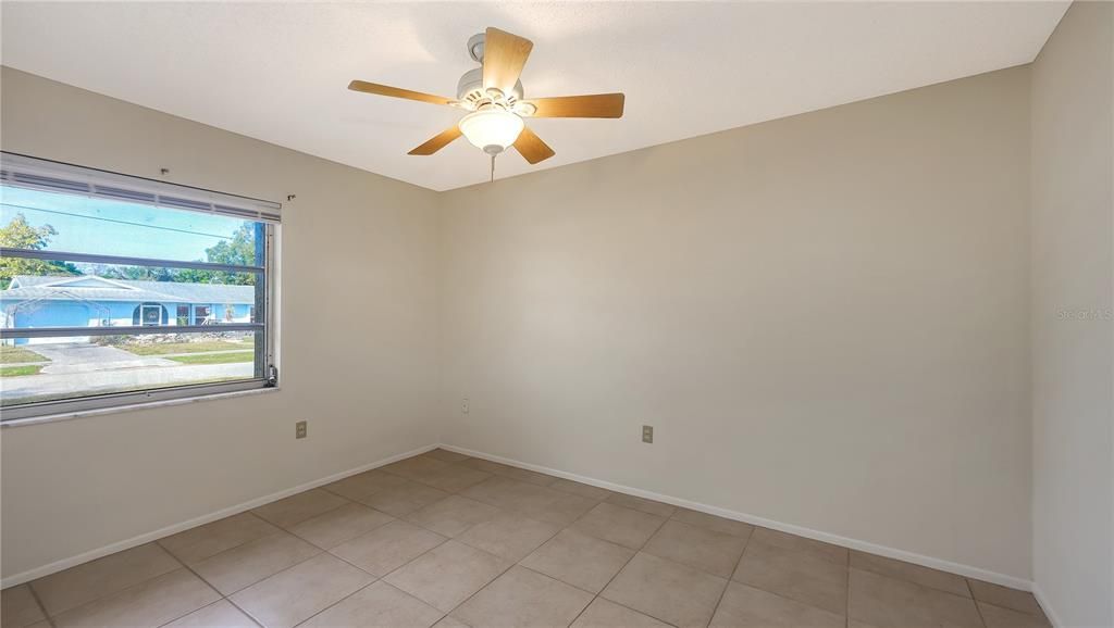 待售: $340,000 (2 贝兹, 2 浴室, 1183 平方英尺)