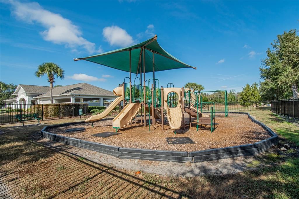 For Rent: $2,450 (3 beds, 2 baths, 2058 Square Feet)